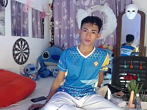 good boy in bed online show from 10-03-25, 06:37