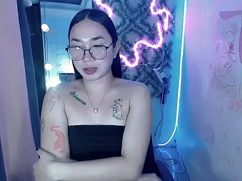 in yourdreamstarxx online show from 01-14-26, 12:53