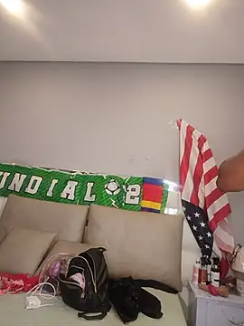 Eva Johnss online show from 07-17-26, 10:34