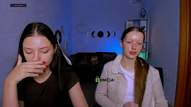 miki-niki online show from 09-30-25, 05:46