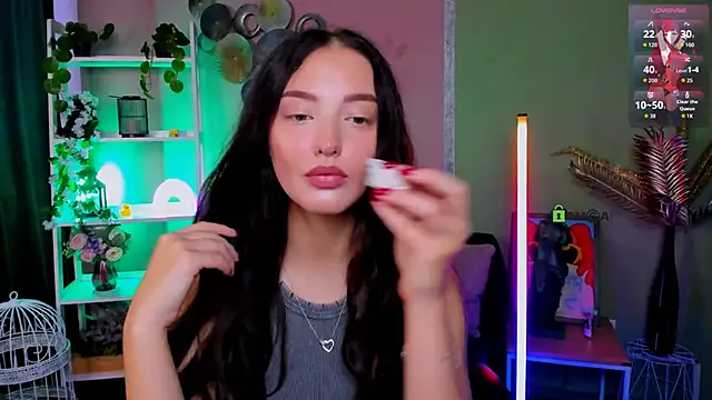 miki-niki online show from 10-08-25, 08:38