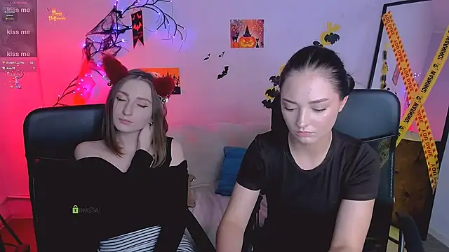 miki-niki online show from 10-31-25, 03:19