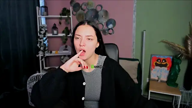 miki-niki online show from 09-09-25, 06:12