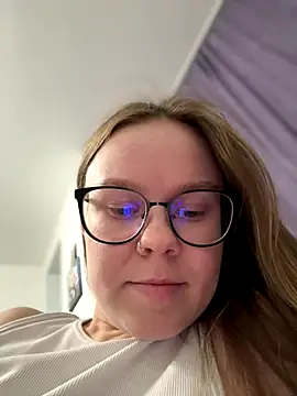  CherryBloom  online show from 11-02-25, 05:18