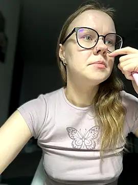  CherryBloom  online show from 10-29-25, 02:16