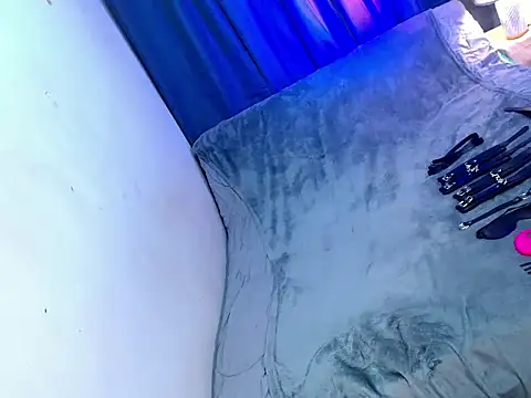 bigfattycocksonya27 online show from 06-10-26, 04:03