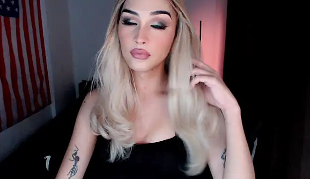 Snapshot of Alicegreenexx chatting on 11-07-25, 09:47 Alicegreenexx online show from 11-07-25, 09:47