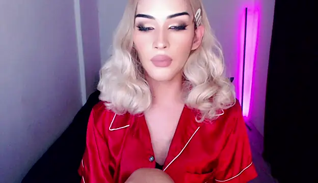 Alicegreenexx online show from 06-14-26, 04:19