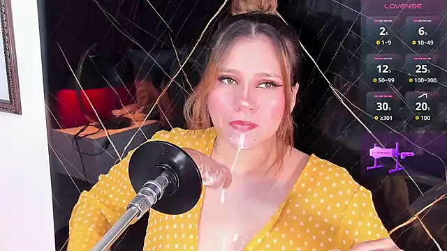 Snapshot of abby_blond_ chatting on 09-12-25, 12:38 abby blond online show from 09-12-25, 12:38