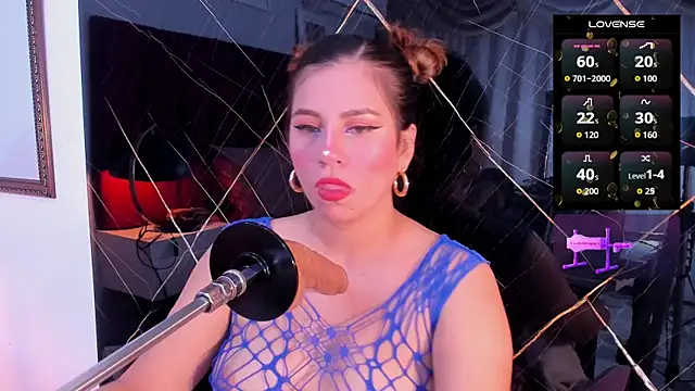 Snapshot of abby_blond_ chatting on 10-30-25, 12:14 abby blond online show from 10-30-25, 12:14