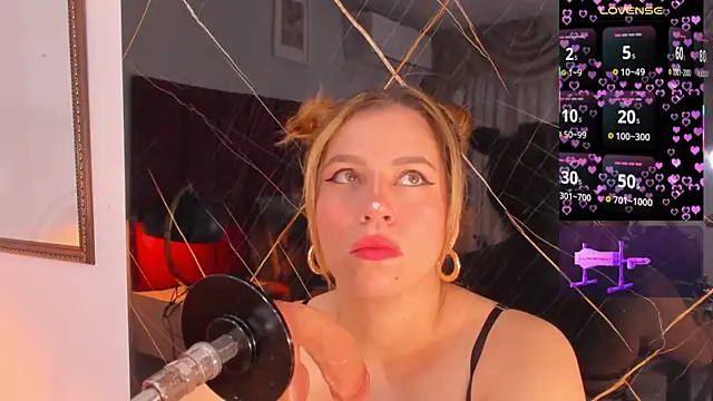 Snapshot of abby_blond_ chatting on 01-10-26, 12:22 abby blond online show from 01-10-26, 12:22