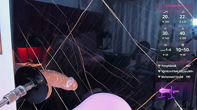 Snapshot of abby_blond_ chatting on 10-11-25, 12:17 abby blond online show from 10-11-25, 12:17