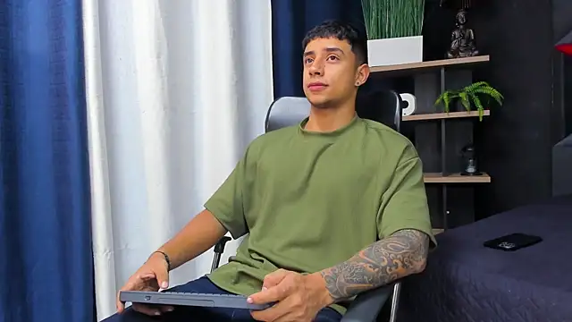 jaze bradley online show from 12-02-25, 11:23