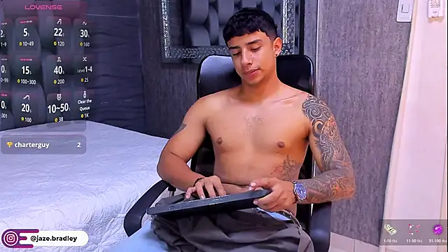 jaze bradley online show from 10-23-25, 11:31