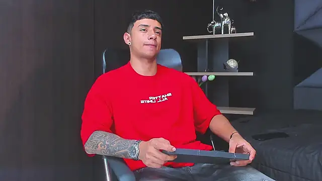 jaze bradley online show from 12-19-25, 11:34