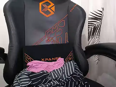 kate 69x online show from 04-21-26, 01:42