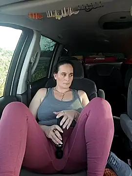 caro252 online show from 01-12-26, 12:12