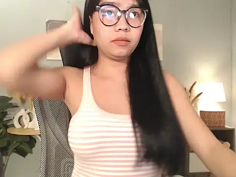 Snapshot of HotAsianGabby69 chatting on 05-03-26, 02:20 HotAsianGabby69 online show from 05-03-26, 02:20