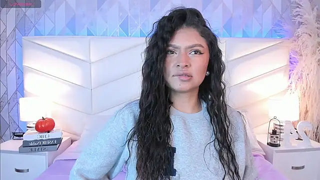 victoria   jonnes online show from 10-06-25, 12:17