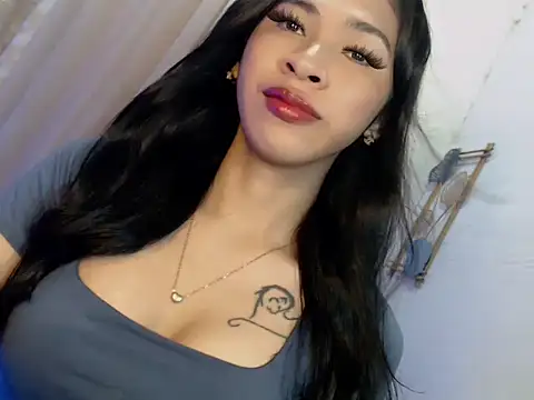Annaloula online show from 05-04-26, 04:32