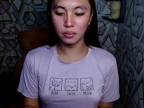 sugar hailey online show from 10-21-25, 04:28