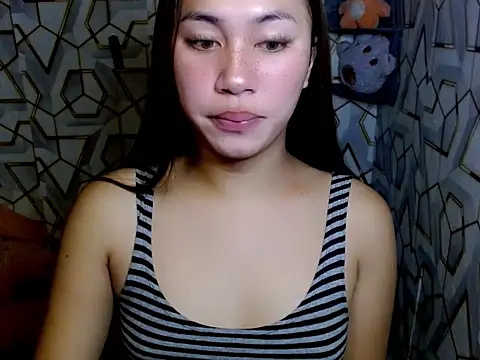 sugar hailey online show from 11-11-25, 06:19