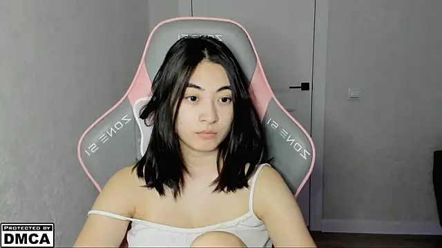 MeilideQian1 online show from 11-15-25, 11:25