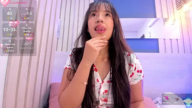 SofiCandy  online show from 02-05-26, 12:34