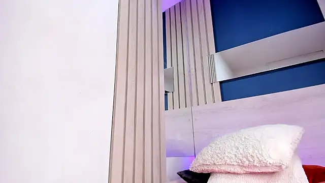 SofiCandy  online show from 06-11-26, 12:57