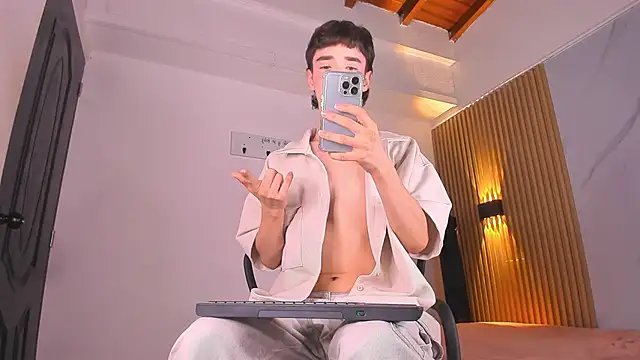 austin rouse online show from 12-02-25, 08:10