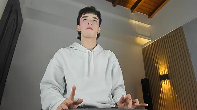 austin rouse online show from 12-04-25, 08:19