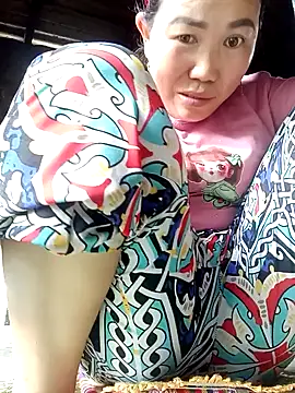 Snapshot of jienrrr chatting on 05-24-26, 03:06 jienrrr online show from 05-24-26, 03:06