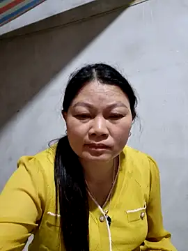 yoowwmr online show from 10-26-25, 01:22