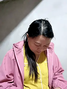 yoowwmr online show from 11-14-25, 11:30