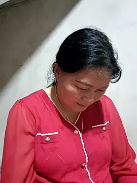 yoowwmr online show from 11-11-25, 12:00