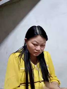 yoowwmr online show from 10-27-25, 01:34