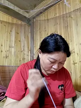 yoowwmr online show from 10-31-25, 02:35