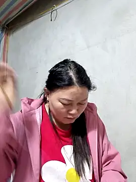 yoowwmr online show from 12-05-25, 02:04