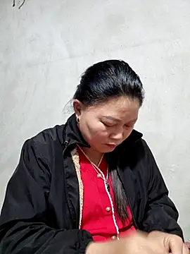 yoowwmr online show from 11-25-25, 02:50