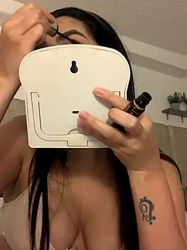 CamiJone online show from 11-24-25, 11:49