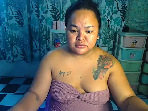 Snapshot of clasyprinces chatting on 05-17-26, 01:33 clasyprinces online show from 05-17-26, 01:33