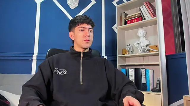 etham wolf  online show from 11-11-25, 12:11