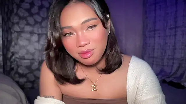 Exotic alyssa69 online show from 04-18-26, 07:07