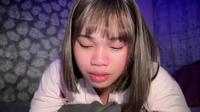Exotic alyssa69 online show from 06-06-26, 04:34