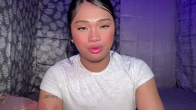 Exotic alyssa69 online show from 04-01-26, 05:43