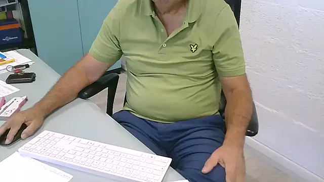 Bsxmaturo61 online show from 07-21-26, 10:49