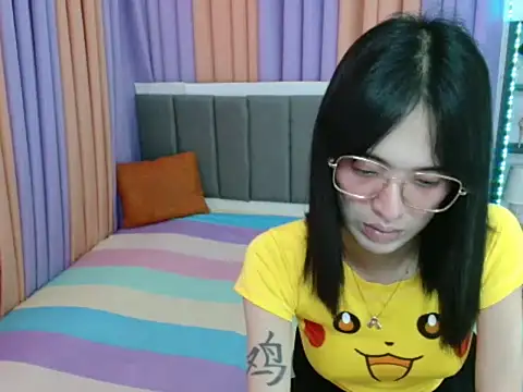 XxTsUncutAskaxX online show from 10-14-25, 05:46