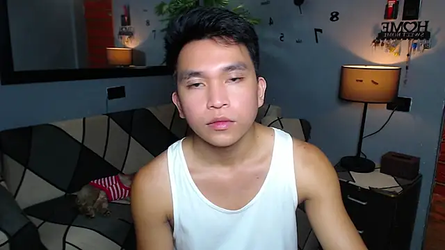 Snapshot of KingMateoGrey chatting on 12-17-25, 04:34 KingMateoGrey online show from 12-17-25, 04:34
