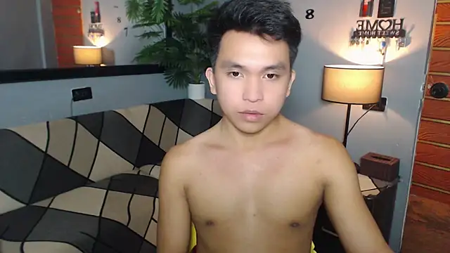 Snapshot of KingMateoGrey chatting on 12-21-25, 04:30 KingMateoGrey online show from 12-21-25, 04:30