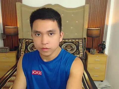 Snapshot of KingMateoGrey chatting on 10-02-25, 01:03 KingMateoGrey online show from 10-02-25, 01:03